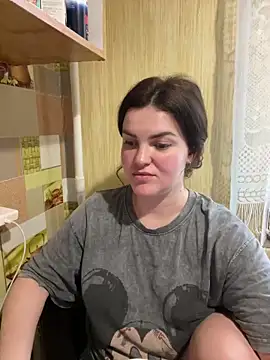 Snapshot of Karolina_llove chatting on 03/15/25, 02:55 Karolina llove online show from 03/15/25, 02:55