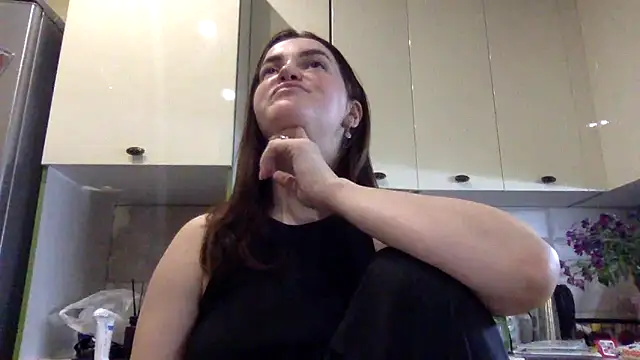 Snapshot of Karolina_llove chatting on 09/16/25, 09:16 Karolina llove online show from 09/16/25, 09:16