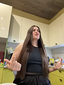 Snapshot of Karolina_llove chatting on 11/18/25, 11:59 Karolina llove online show from 11/18/25, 11:59