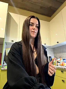 Snapshot of Karolina_llove chatting on 11/19/25, 11:27 Karolina llove online show from 11/19/25, 11:27