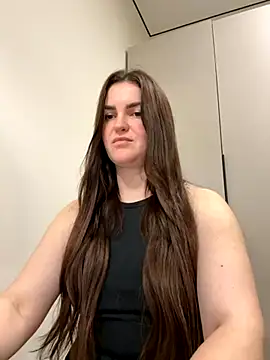 Snapshot of Karolina_llove chatting on 11/28/25, 11:46 Karolina llove online show from 11/28/25, 11:46