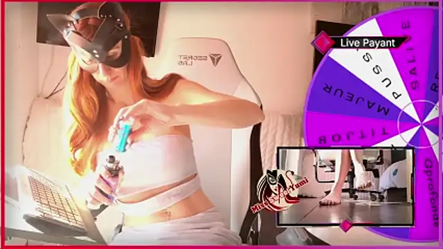 MissSweetYumi online show from 03/19/26, 09:35