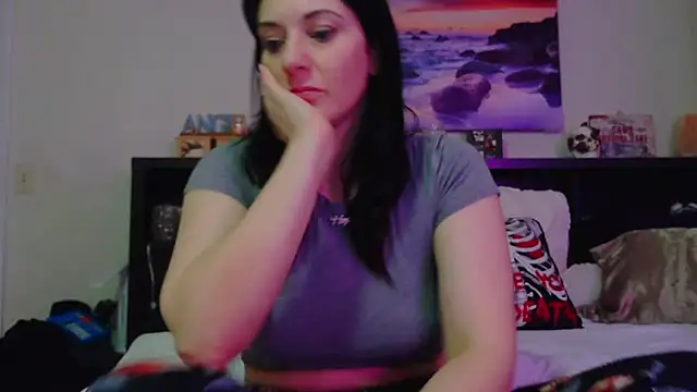 CrystalLakeXO online show from 12/02/25, 07:57