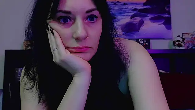 CrystalLakeXO online show from 12/23/25, 06:11