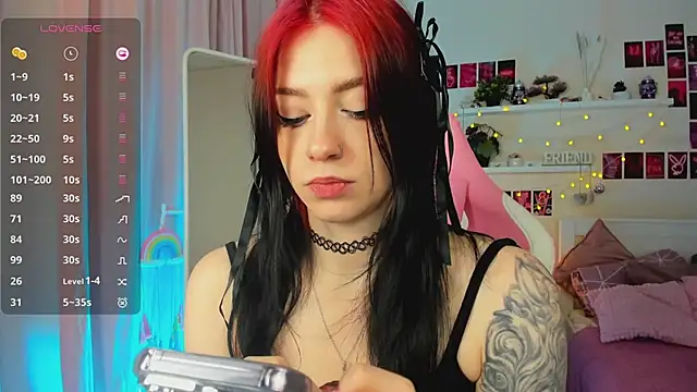 arielabradberry online show from 12/24/24, 02:01