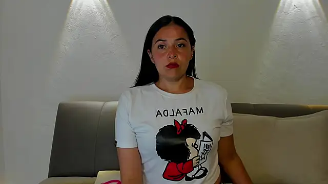 Snapshot of jessamond chatting on 09/19/25, 09:37 jessamond online show from 09/19/25, 09:37