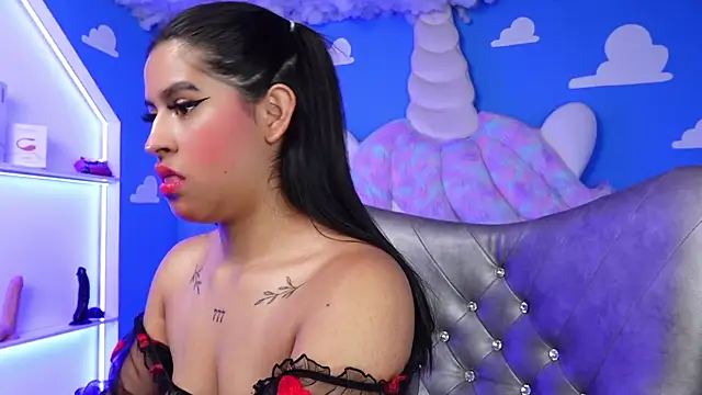 Snapshot of miss_romyna chatting on 02/17/25, 11:02 miss romyna online show from 02/17/25, 11:02