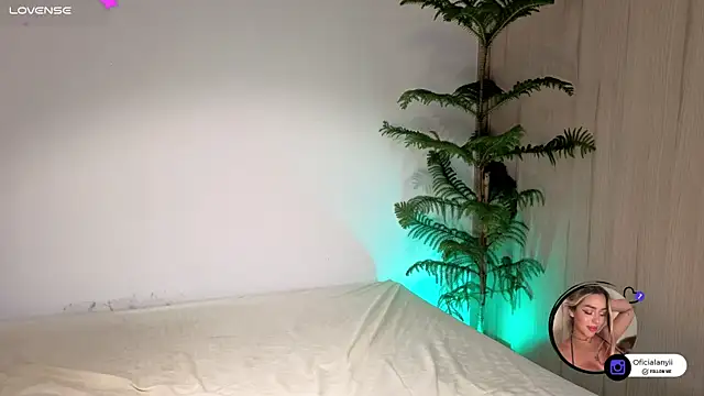 Addison baker online show from 11/27/25, 12:02