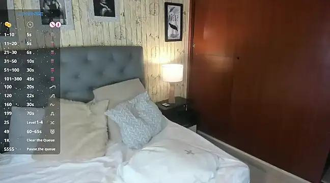 Snapshot of Allison_Rain chatting on 02/07/25, 05:51 Allison Rain online show from 02/07/25, 05:51