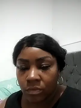 Snapshot of kaorysquirt chatting on 10/15/25, 03:28 kaorysquirt online show from 10/15/25, 03:28