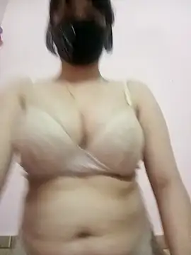 Snapshot of Anjel_Sadia chatting on 02/19/25, 12:00 Anjel Sadia online show from 02/19/25, 12:00