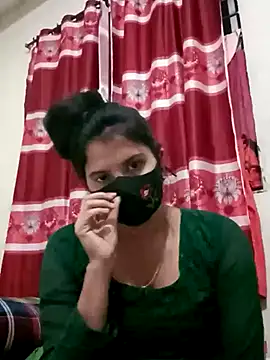 Snapshot of Cute_Nipa chatting on 12/26/24, 02:16 Cute Nipa online show from 12/26/24, 02:16