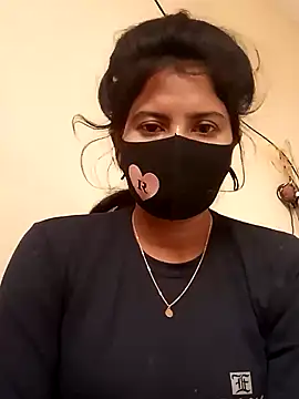 Snapshot of Cute_Nipa chatting on 12/29/24, 03:33 Cute Nipa online show from 12/29/24, 03:33