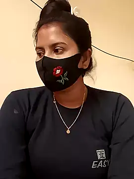 Snapshot of Cute_Nipa chatting on 01/09/25, 03:26 Cute Nipa online show from 01/09/25, 03:26