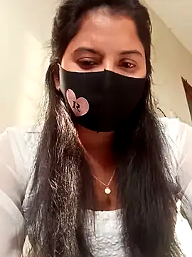 Snapshot of Cute_Nipa chatting on 02/06/25, 10:15 Cute Nipa online show from 02/06/25, 10:15