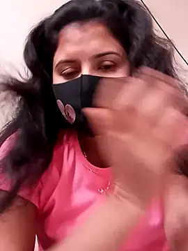 Snapshot of Cute_Nipa chatting on 02/20/25, 06:06 Cute Nipa online show from 02/20/25, 06:06