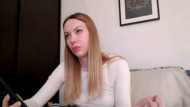 Scarlettford online show from 01/18/26, 01:04