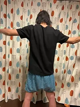 Katakuriko-Denpun online show from 10/06/25, 01:19