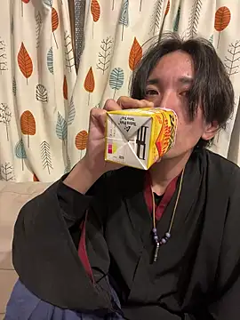 Katakuriko-Denpun online show from 02/24/26, 01:42