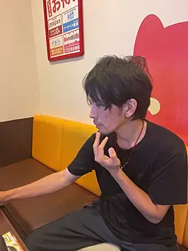 Snapshot of Katakuriko-Denpun chatting on 07/15/26, 10:20 Katakuriko-Denpun online show from 07/15/26, 10:20