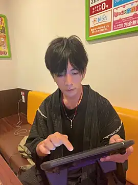 Snapshot of Katakuriko-Denpun chatting on 07/26/26, 11:39 Katakuriko-Denpun online show from 07/26/26, 11:39