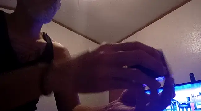 Snapshot of Xoc8_ chatting on 02/10/25, 02:16 Xoc8  online show from 02/10/25, 02:16