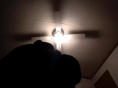 Snapshot of Xoc8_ chatting on 02/27/25, 09:14 Xoc8  online show from 02/27/25, 09:14