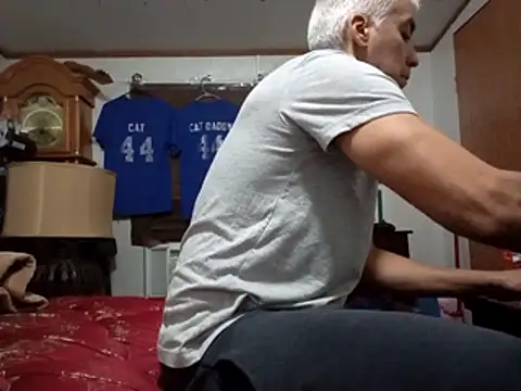 Xoc8  online show from 11/10/25, 01:37