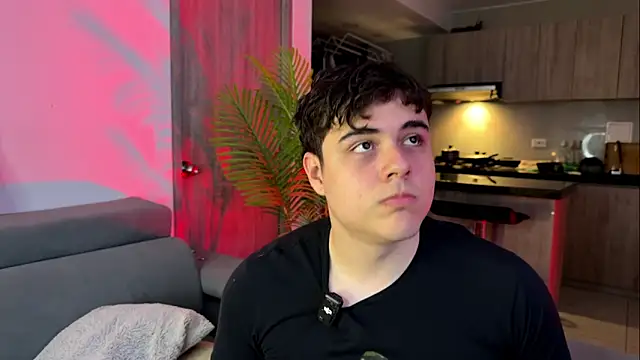 Snapshot of odin_blake chatting on 12/03/25, 12:07 odin blake online show from 12/03/25, 12:07