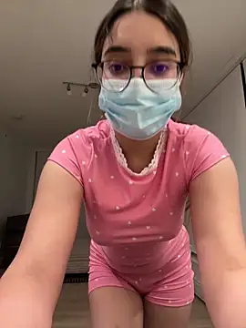 Snapshot of jAsMinE678 chatting on 12/07/24, 01:58 jAsMinE678 online show from 12/07/24, 01:58