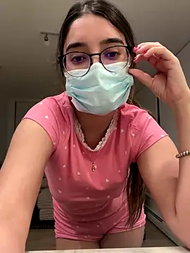 Snapshot of jAsMinE678 chatting on 12/07/24, 05:04 jAsMinE678 online show from 12/07/24, 05:04