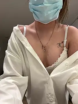 Snapshot of jAsMinE678 chatting on 01/01/25, 06:37 jAsMinE678 online show from 01/01/25, 06:37