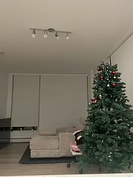 Snapshot of jAsMinE678 chatting on 01/19/25, 05:37 jAsMinE678 online show from 01/19/25, 05:37