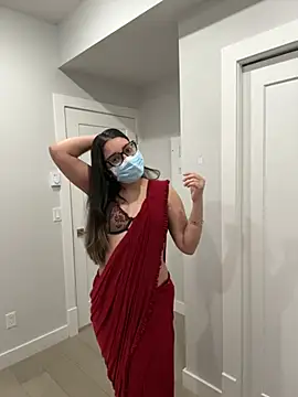 jAsMinE678 online show from 04/26/26, 06:00