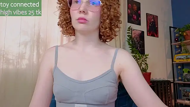 Snapshot of _lightmyfire chatting on 02/26/25, 04:25  lightmyfire online show from 02/26/25, 04:25