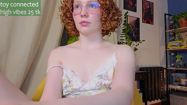 Snapshot of _lightmyfire chatting on 03/05/25, 06:45  lightmyfire online show from 03/05/25, 06:45