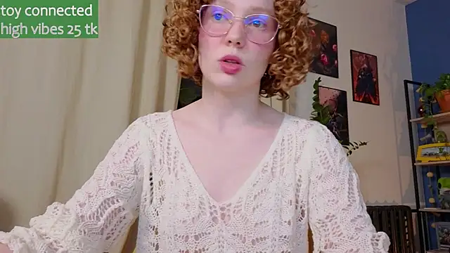 Snapshot of _lightmyfire chatting on 03/15/25, 04:10  lightmyfire online show from 03/15/25, 04:10