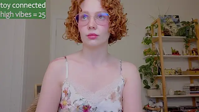 Snapshot of _lightmyfire chatting on 09/16/25, 05:03  lightmyfire online show from 09/16/25, 05:03