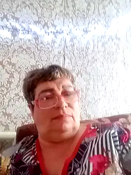 Snapshot of Lee_Nell chatting on 12/31/24, 06:48 Lee Nell online show from 12/31/24, 06:48