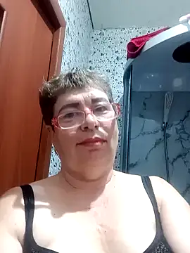 Snapshot of Lee_Nell chatting on 01/26/25, 01:20 Lee Nell online show from 01/26/25, 01:20