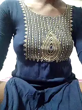 Snapshot of rituporna2004 chatting on 01/11/25, 03:34 rituporna2004 online show from 01/11/25, 03:34