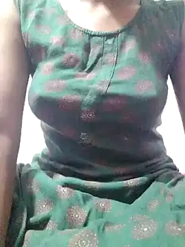 Snapshot of rituporna2004 chatting on 01/20/25, 03:37 rituporna2004 online show from 01/20/25, 03:37