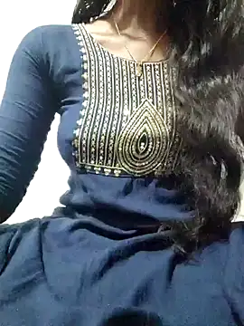 Snapshot of rituporna2004 chatting on 01/28/25, 03:47 rituporna2004 online show from 01/28/25, 03:47