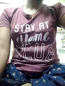 Snapshot of rituporna2004 chatting on 02/13/25, 11:58 rituporna2004 online show from 02/13/25, 11:58