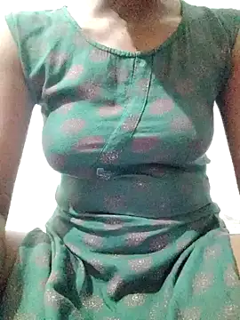 Snapshot of rituporna2004 chatting on 03/03/25, 01:09 rituporna2004 online show from 03/03/25, 01:09