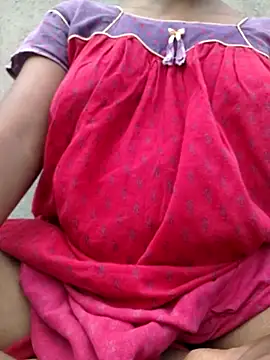 rituporna2004 online show from 06/19/26, 01:32