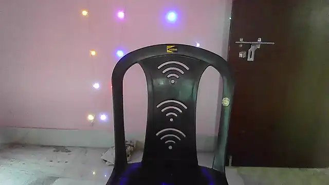 my-laila online show from 10/22/25, 08:14