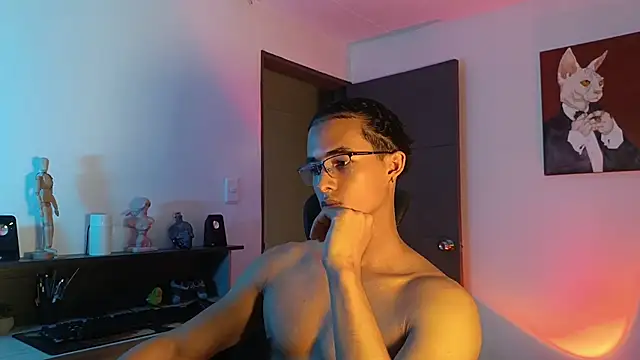 Snapshot of alejo_x3 chatting on 09/30/25, 10:37 alejo x3 online show from 09/30/25, 10:37