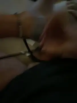 Snapshot of femgui69 chatting on 01/10/25, 11:00 femgui69 online show from 01/10/25, 11:00