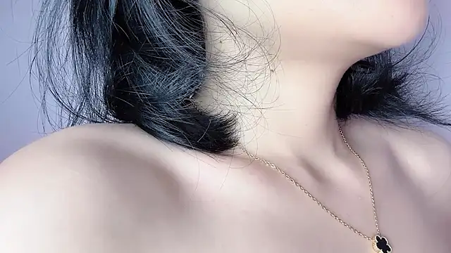 Snapshot of Baenee chatting on 11/15/25, 07:54 Baenee online show from 11/15/25, 07:54